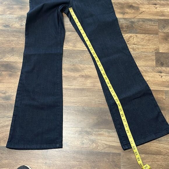 Michael Kors jean’s size 8 - Picture 2 of 7